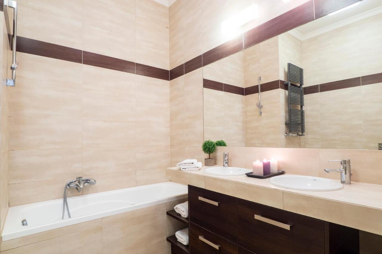 As Home Apartamenty Rynek 50 R503 Amazing View Wroclaw Ngoại thất bức ảnh